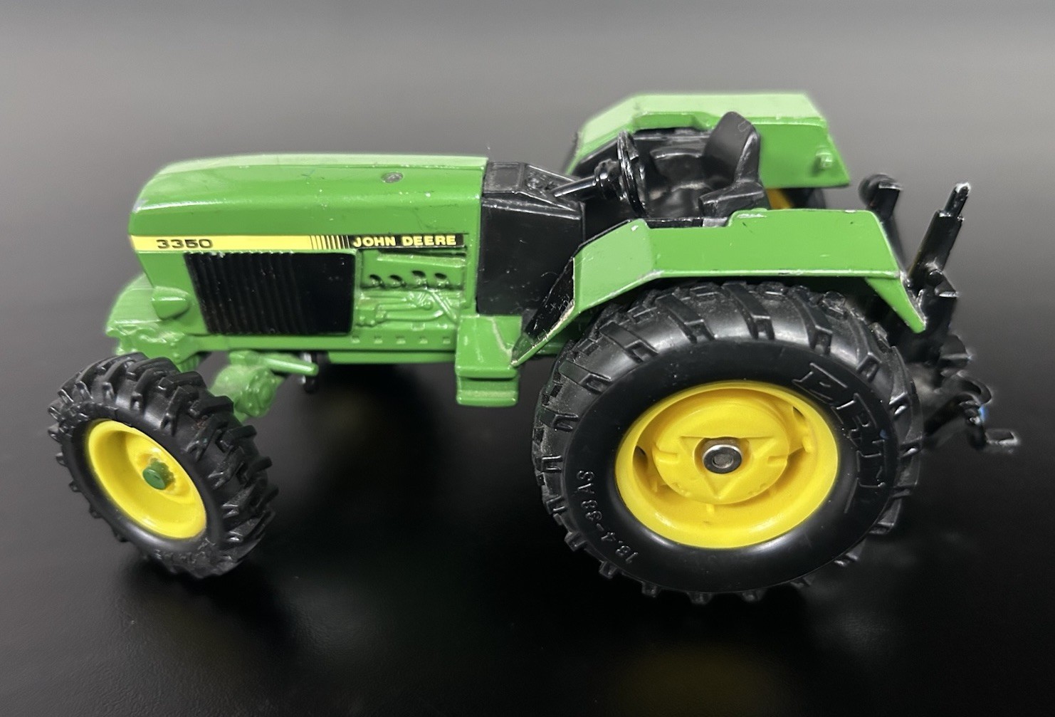 John Deere ERTL Diecast Metal Tractor Toy 3350
