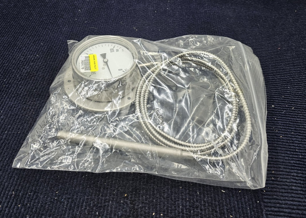 EN 13190 Gas Actuated Thermometer, 0°C to 160°C, Cl.1.0 385407002 Silver