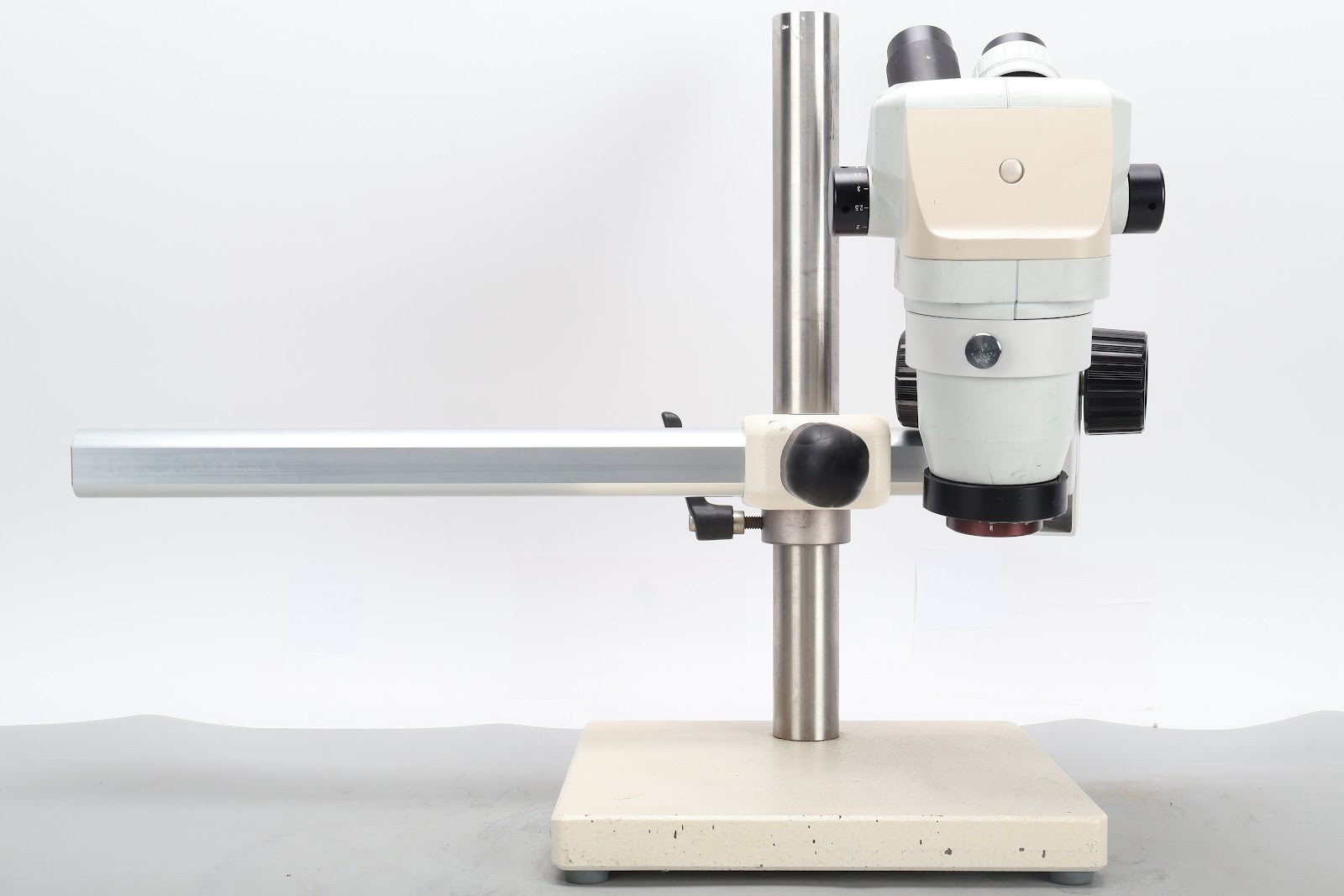 Olympus SZ4045ESD Microscope Head With Nikon Microscope Mount and Stand - Fair