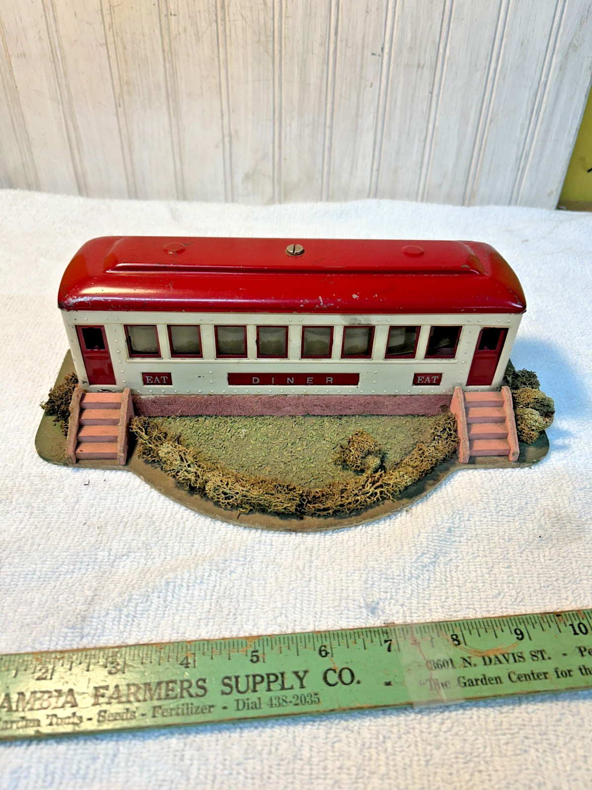 LIONEL 442 VINTAGE PREWAR LANDSCAPLATE DINER