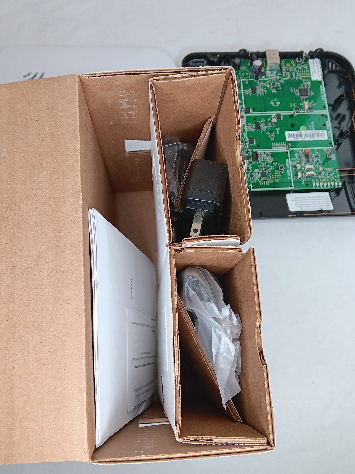 Alula Connect+ Security & Automation Platform RE6100P-XX-X