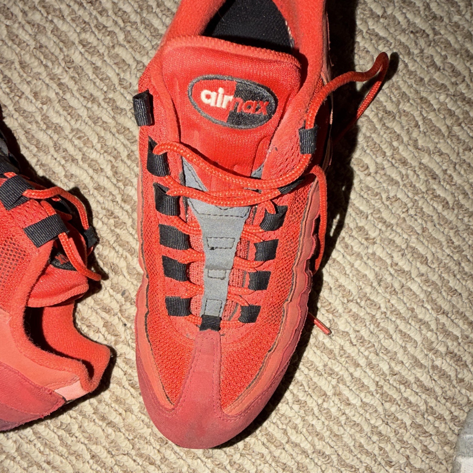 Nike Air max 95 “habanero red” size 8