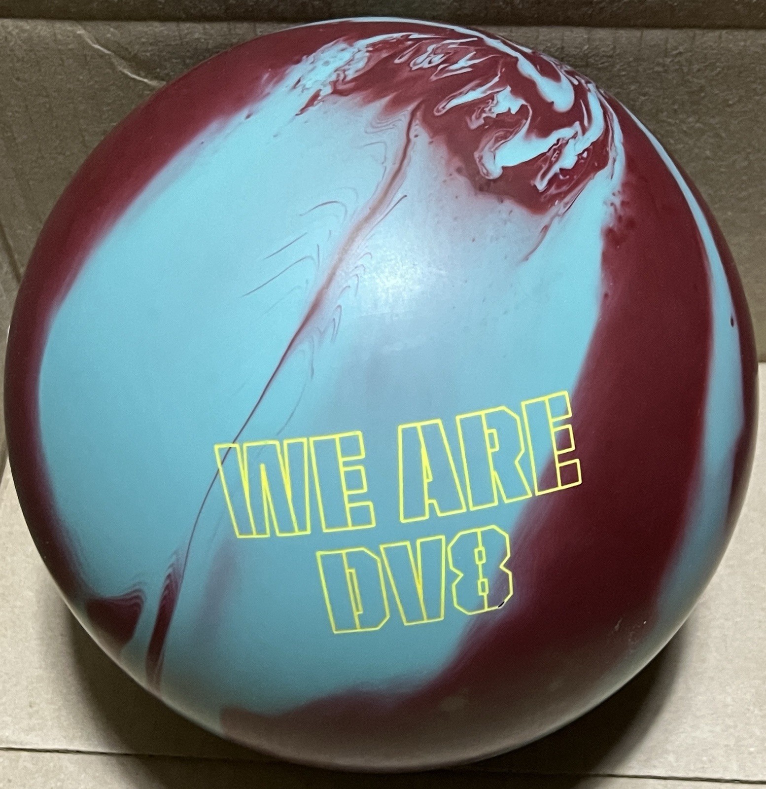 DV8 Tactic Control 15 lb Bowling ball New in Original Box