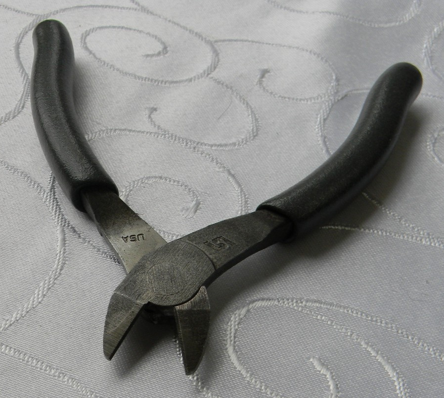 SNAP-ON 5" LONG DARK TITANIUM VINYL GRIP VECTOR EDGE DIAGONAL CUTTER #85ACF