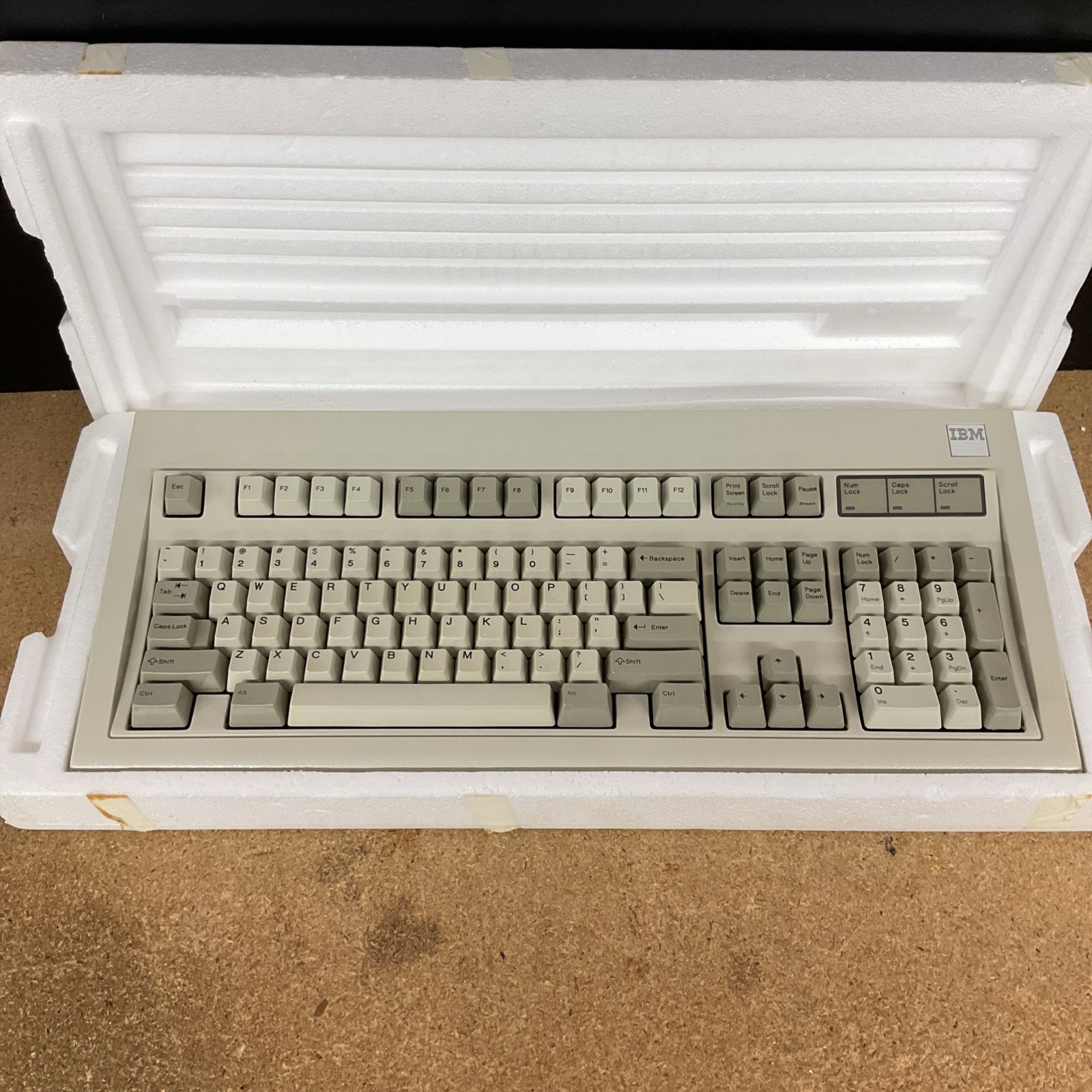 IBM PC Personal Computer AT System Unit Keyboard 6278082 Vintage Computing