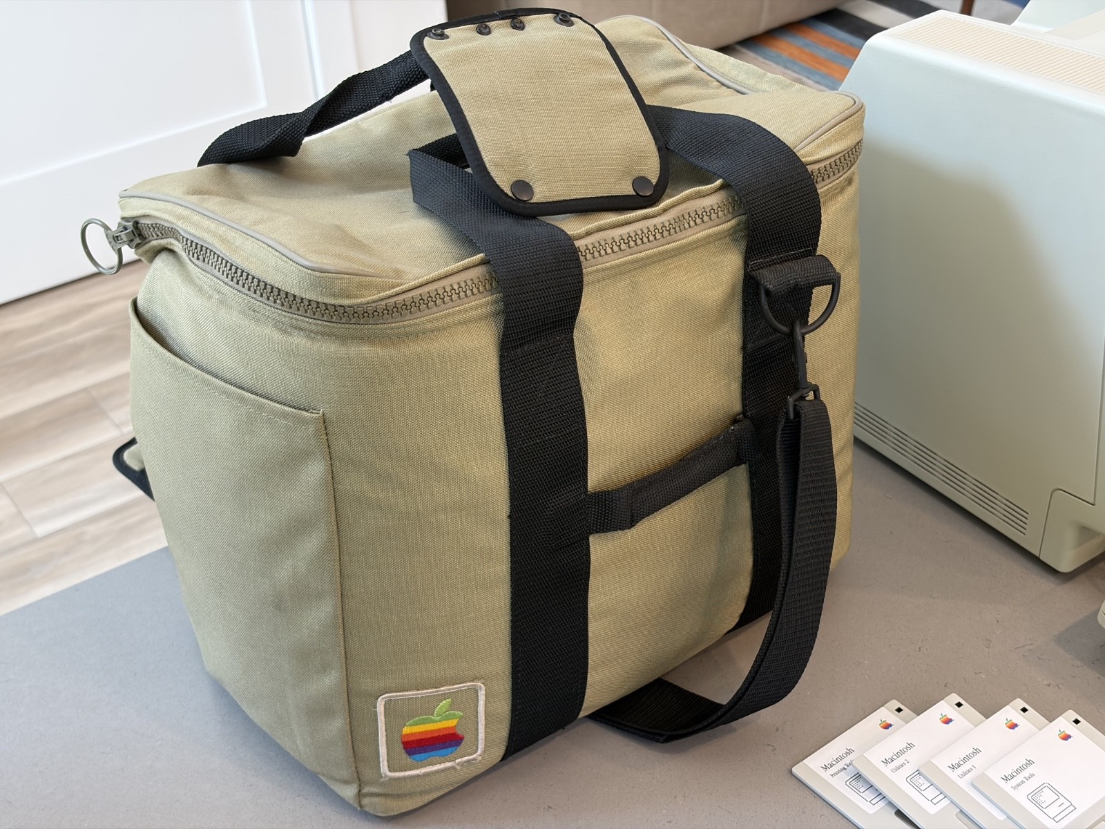 Apple Macintosh Plus Model M0001A, 4MB, fully restored and recapped with extras