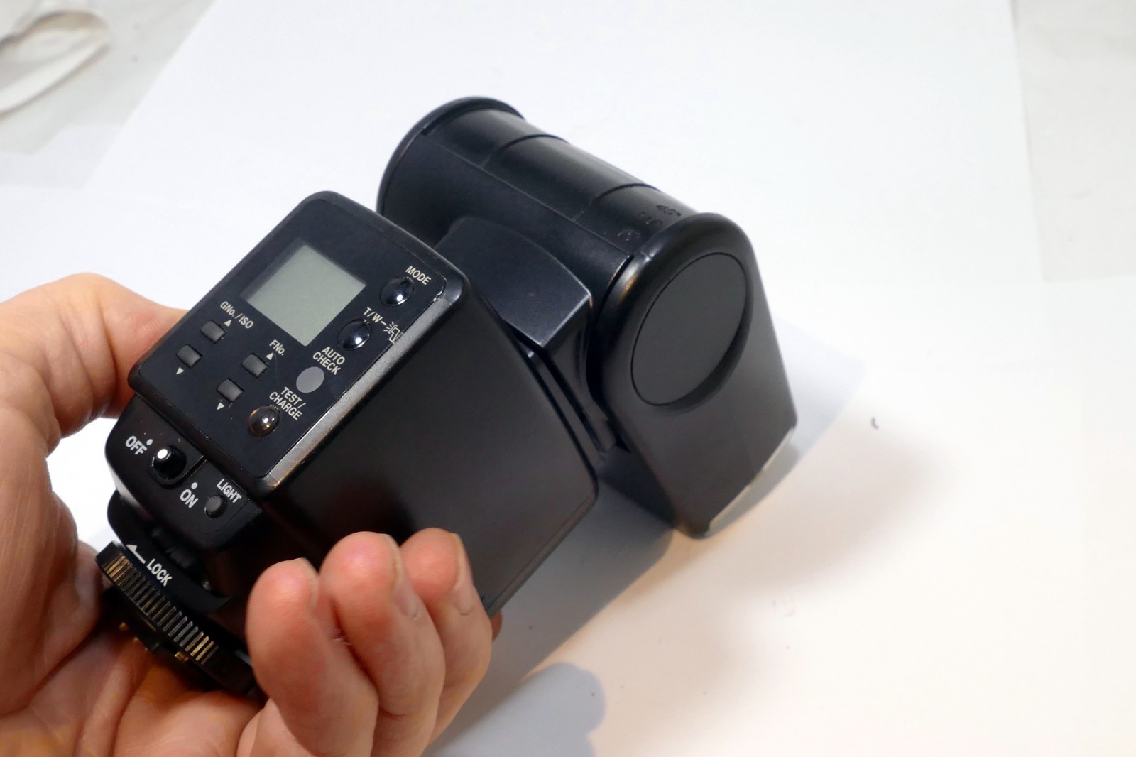 Olympus FL-40 OM FLASH works well, tested