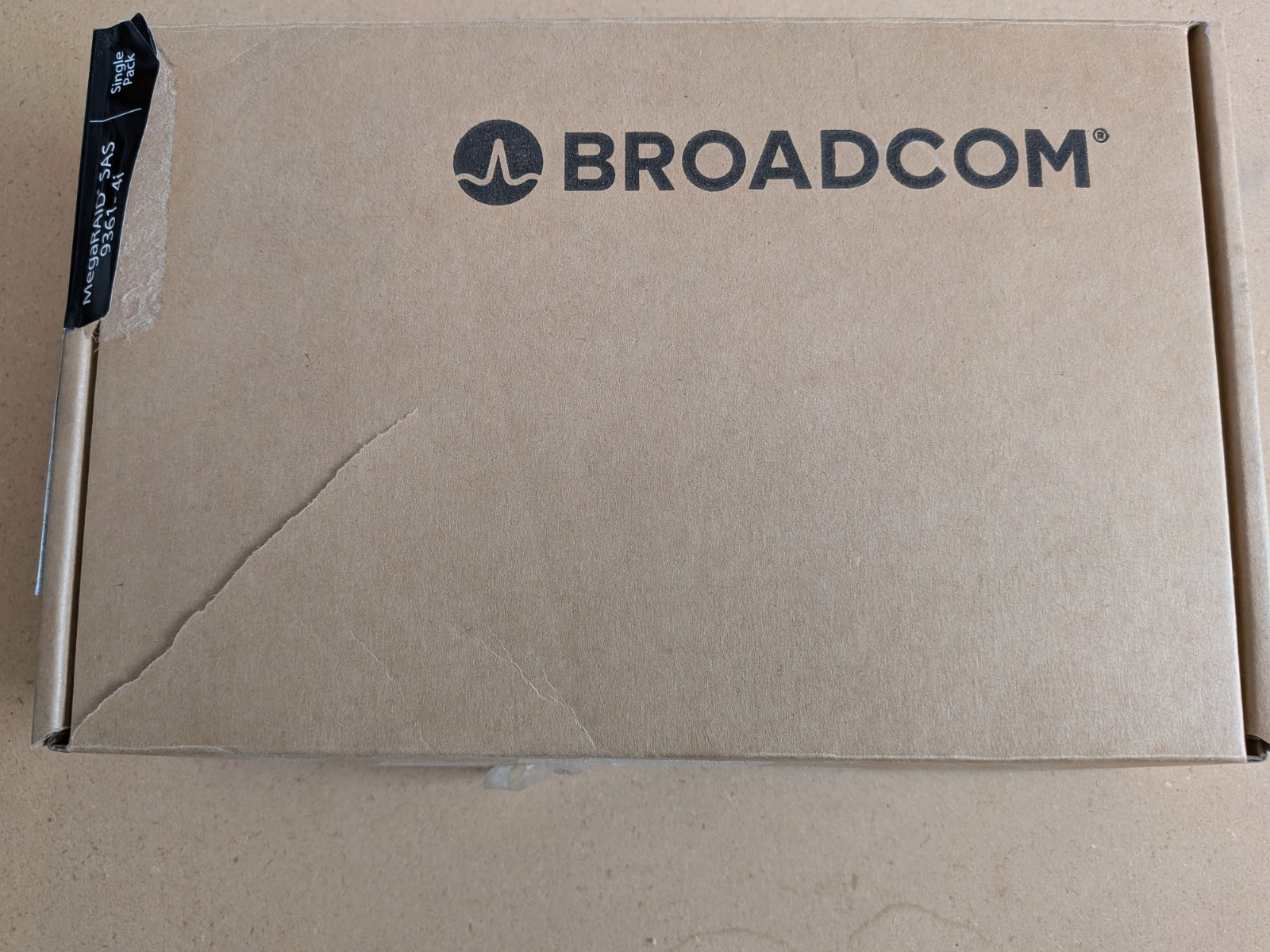 Broadcom MegaRAID SAS 9361-4i