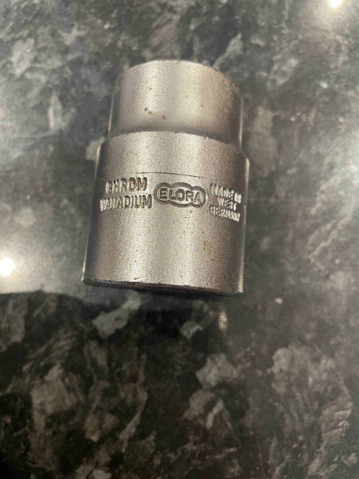 ELORA 1  1/8" AF SHALLOW SOCKET, 12 POINT, 3/4" DRIVE