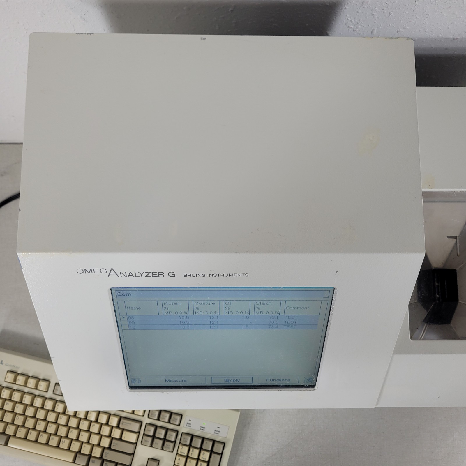 TESTED Bruins OmegAnalyzer G NIR Grain Analyzer Wheat Barley Corn Protein Moist