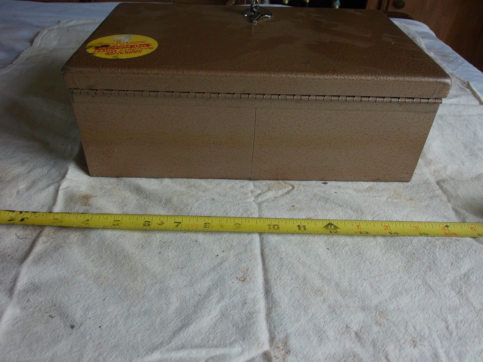 Vintage Rockaway Security Chest with Keys Solid condition! Lot 26-29-3