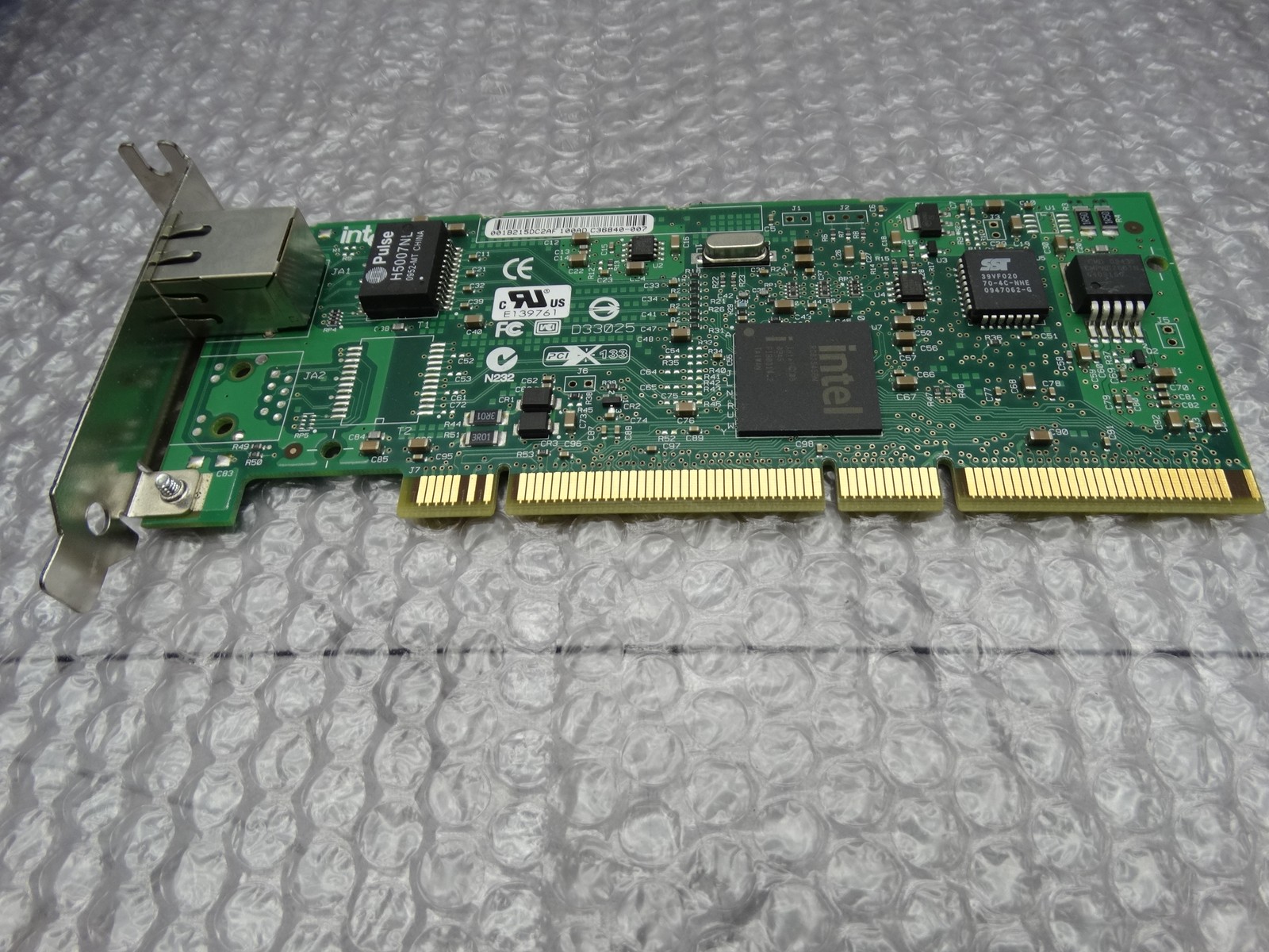 Dell Intel 0W1392 D33025 PRO/1000 MT PCI-X Server Adapter (Low Profile)