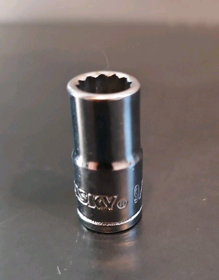 Husky 9/32, 12 Point, 1/4" Drive Shallow Socket II