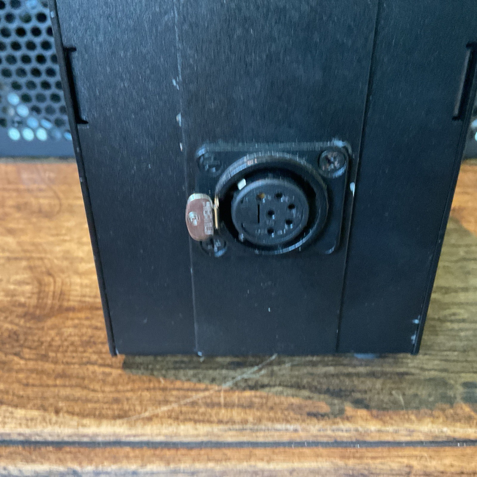 EXTRON 21-058-00LF MLC 52 REV.D CONTROL DISPLAY WALLMOUNT