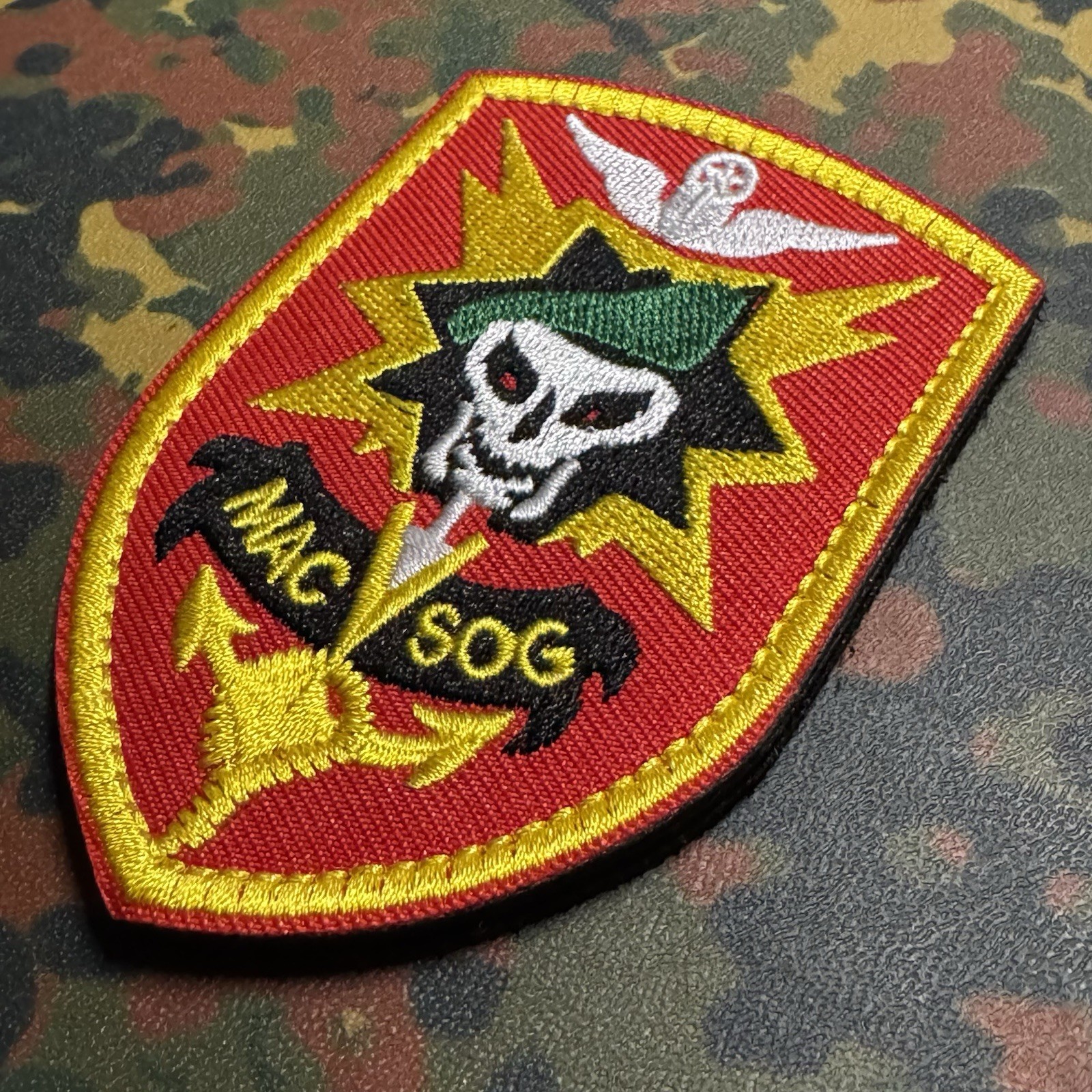 MACV-SOG Embroidered Unit Patch Hook/Loop Back VIETNAM SPEC OPS PSYOPS SOG