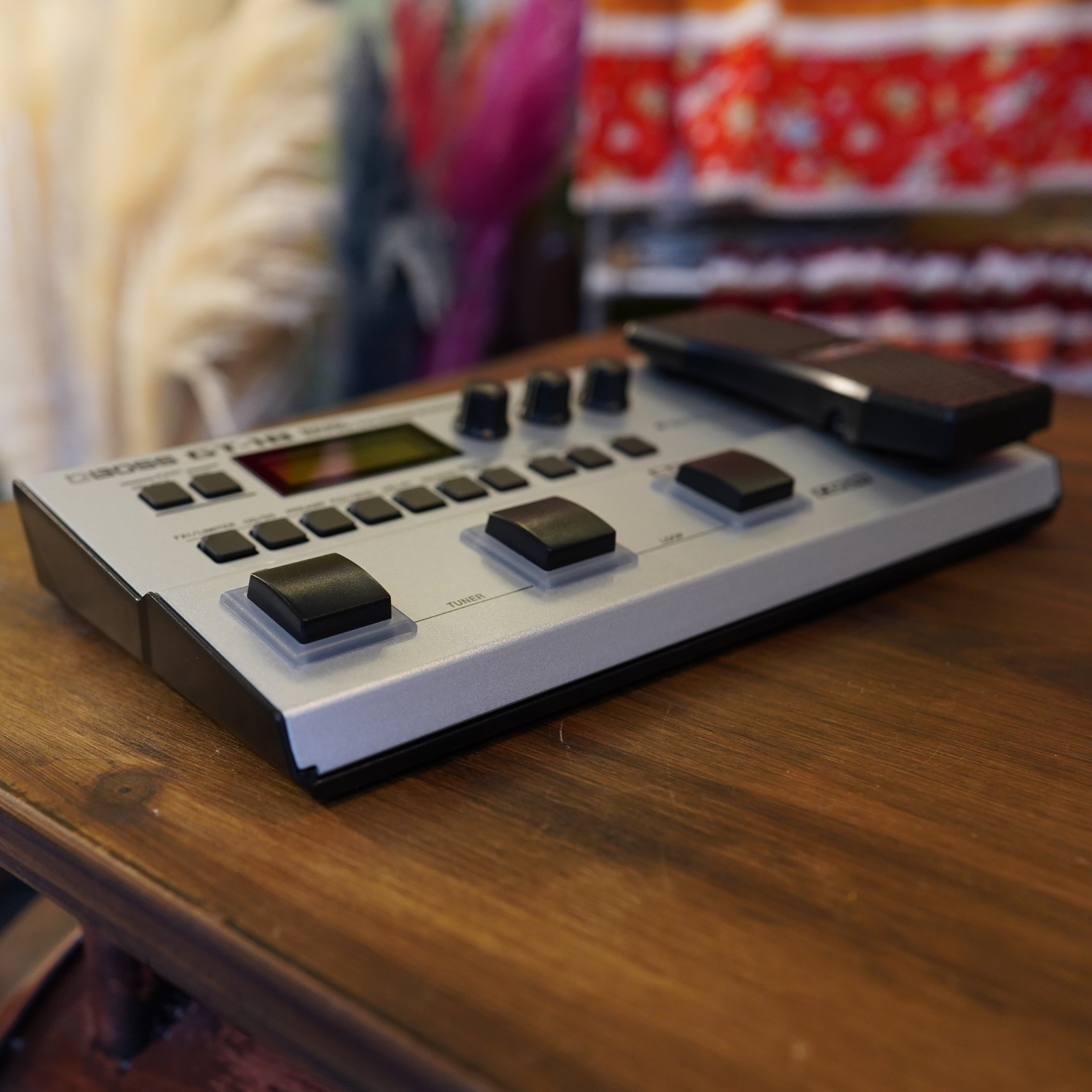 BOSS GT-1B Base Multi-Effects Processor Base Pedal