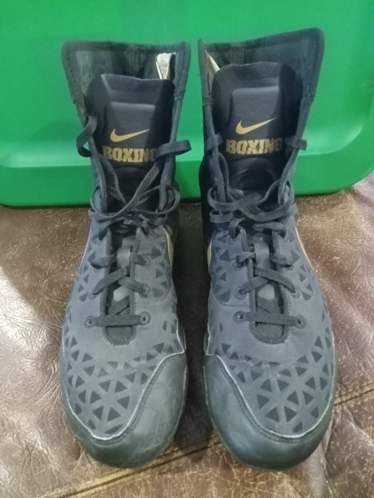 MEN'S NIKE K.O. BOXING SHOES SZ. 12.5 PRE OWNED