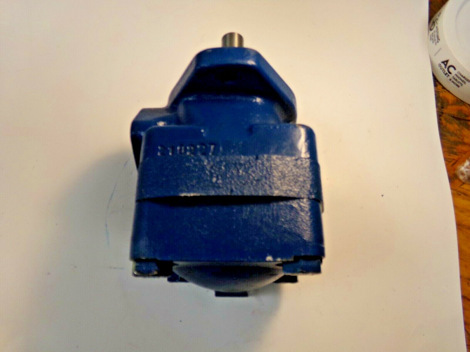 V201P9P1B11B 20367293 Hydraulic Pump