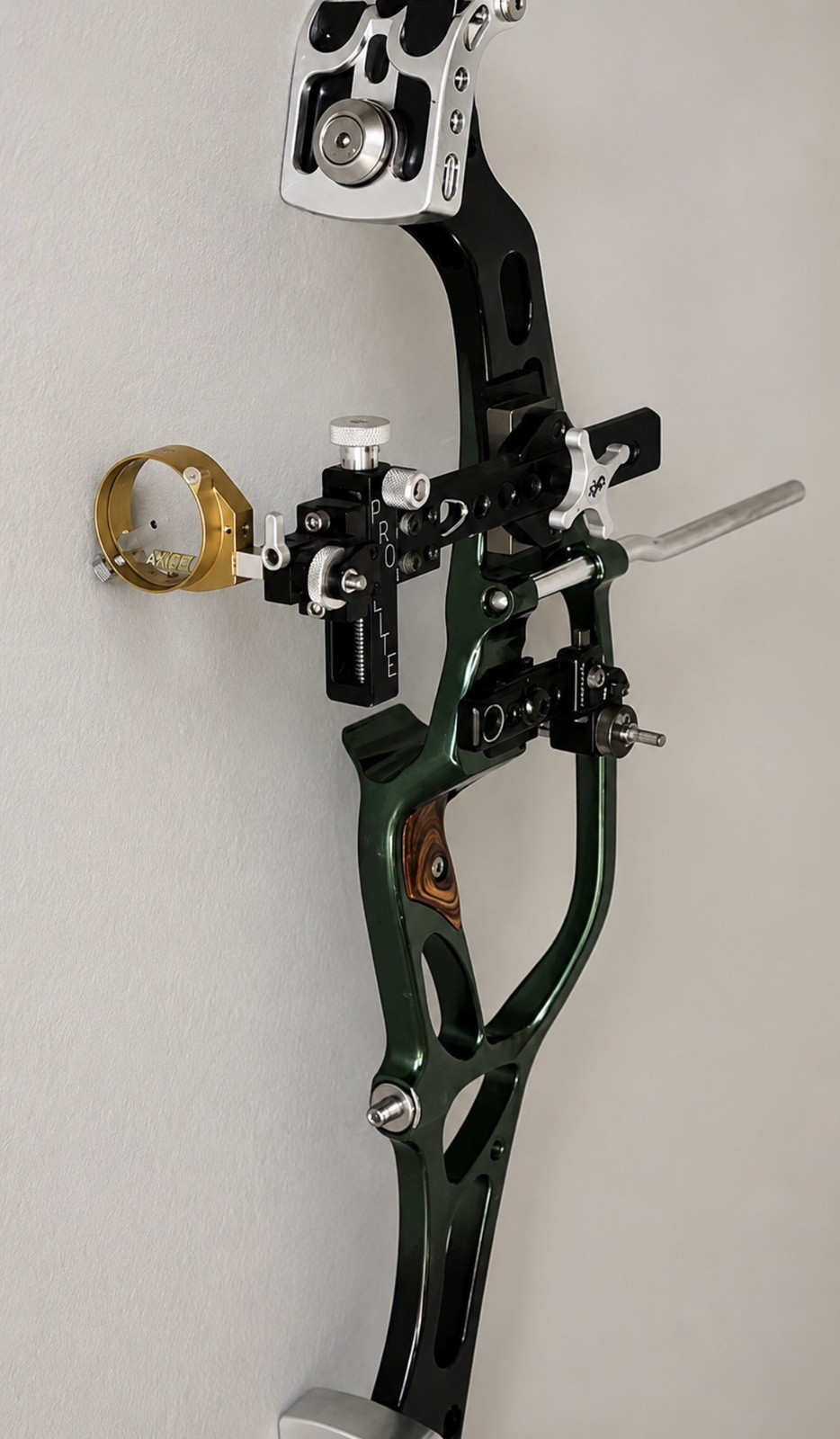 RARE/VINTAGE Hoyt XT-2000 Professional Target Bow Custom AnodizedCollectorGrade