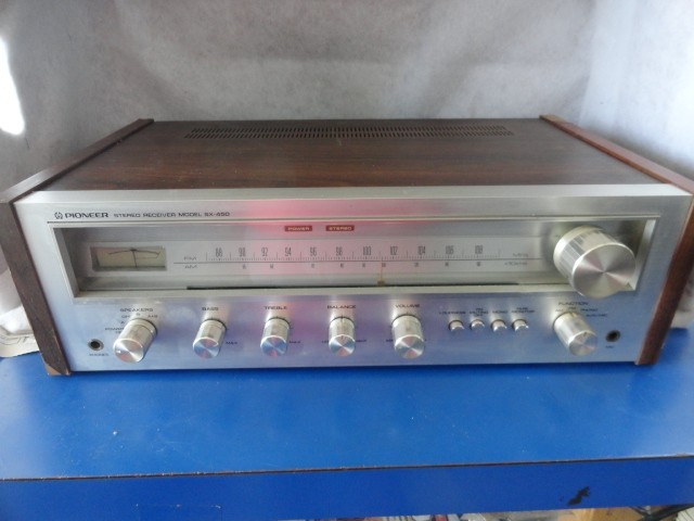 Vintage Pioneer SX-450 Stereo Receiver WORKS GREAT "Light is out"