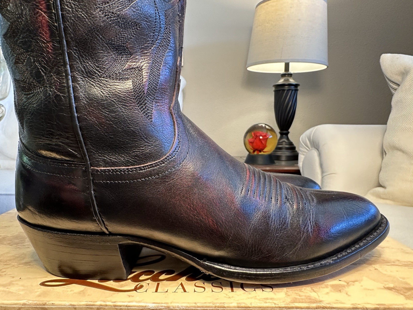 Lucchese 2000 Men's Handmade Black Cherry Lonestar Calf Medium Toe Boots Size 8D
