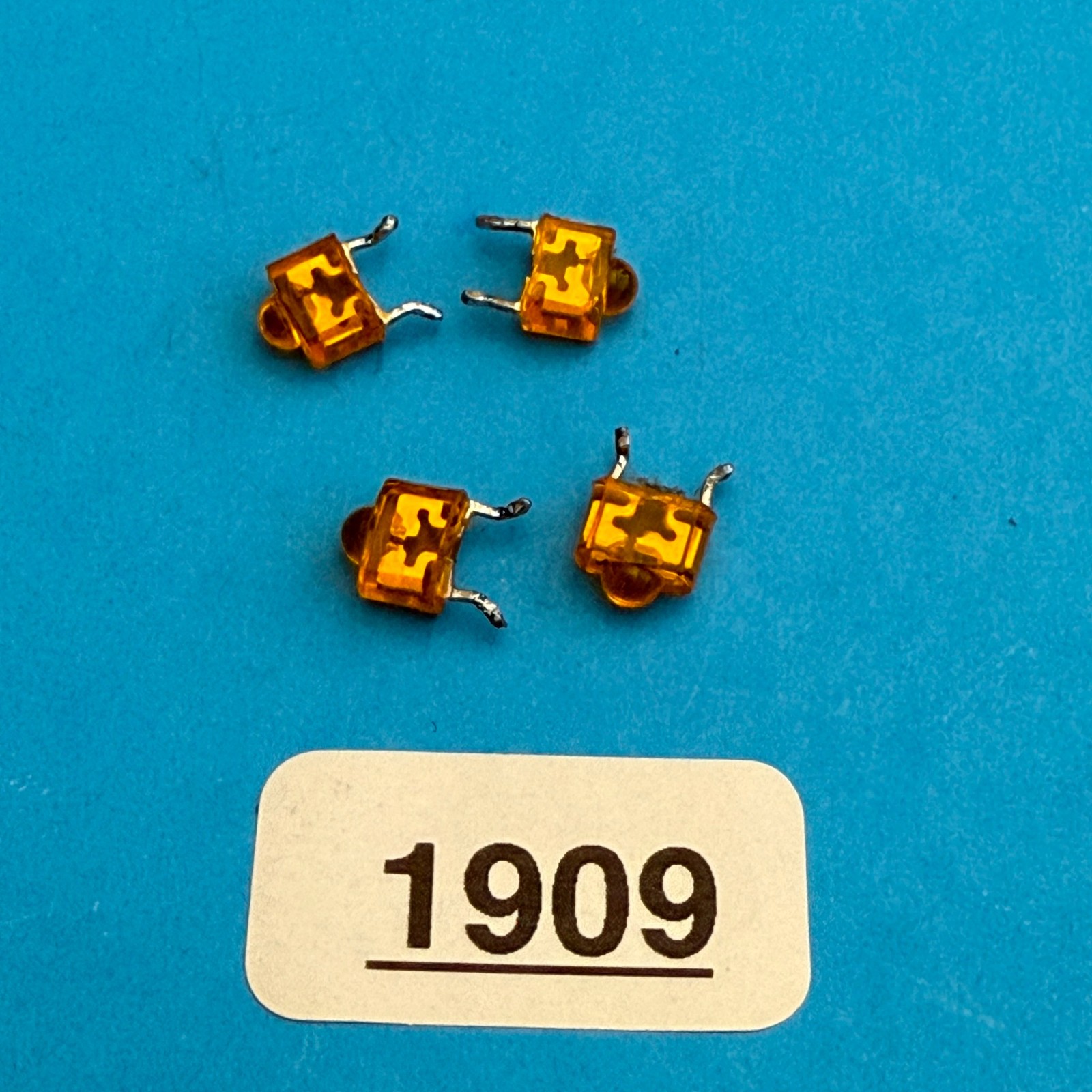 [FRS] Roland VS-880EX Workstation Replacement Part: Light LED Yellow [4PCS]