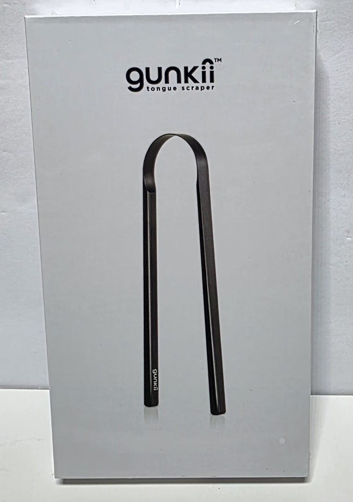 Tongue Scraper, Tongue Cleaner for Adults and Kids, Fights Bad Breath Gunkii NEW
