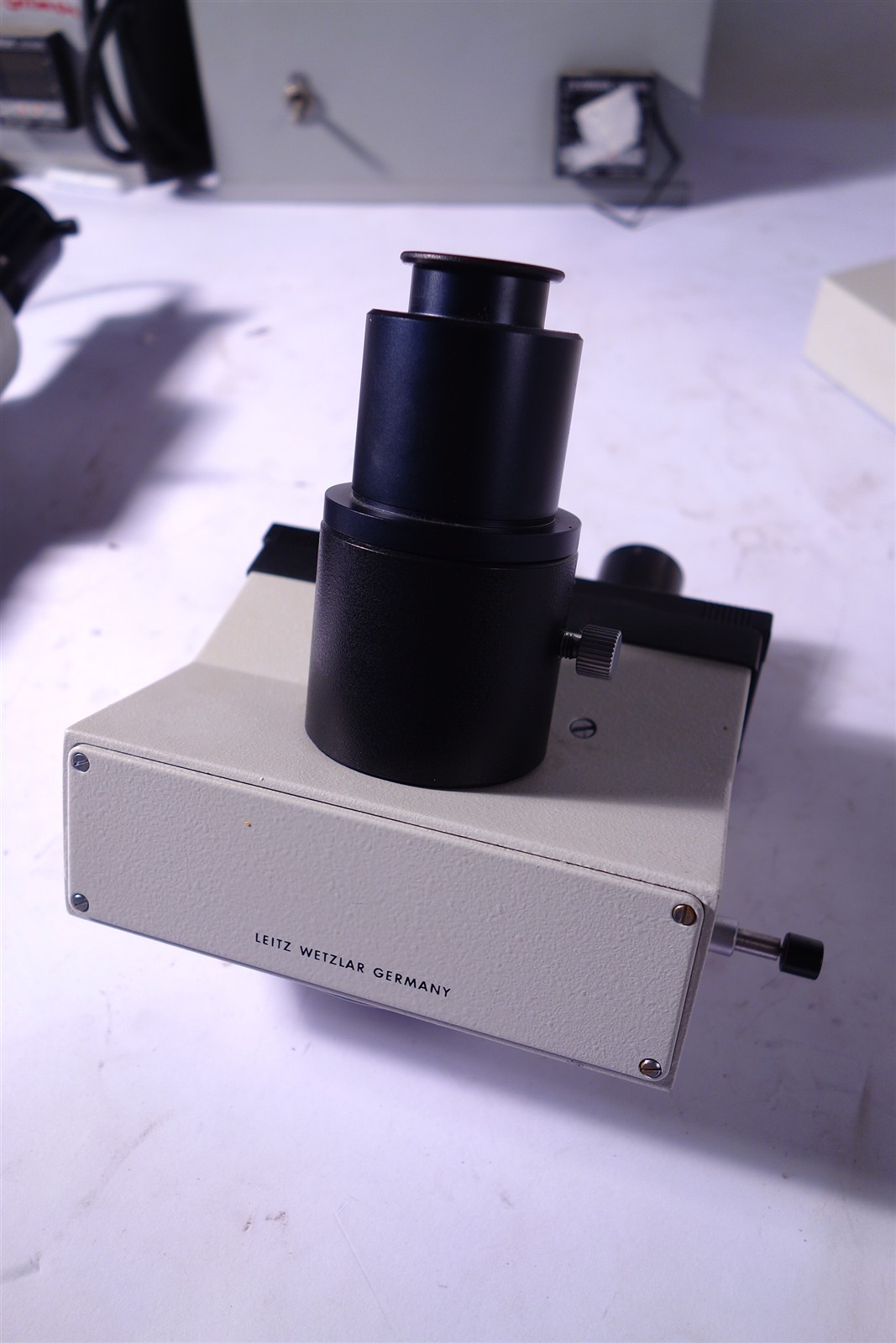 Leitz Trinocular Camera Attachment for Epivert / Others