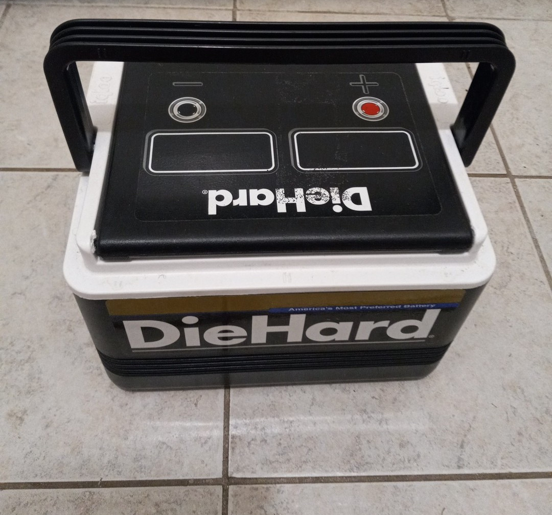DieHard Igloo Battery Ice Cooler Lunch Box