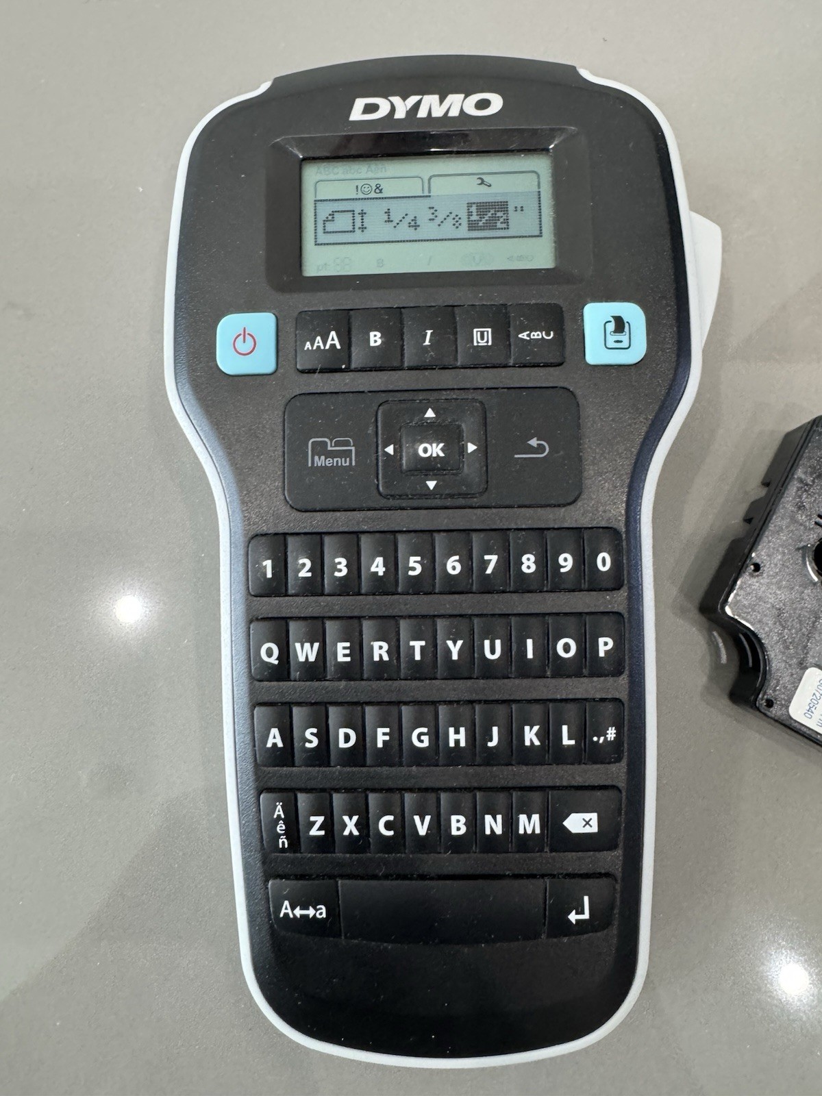 Dymo D1 Label Manager 160 Label Printer & Label Roll Excellent Condition