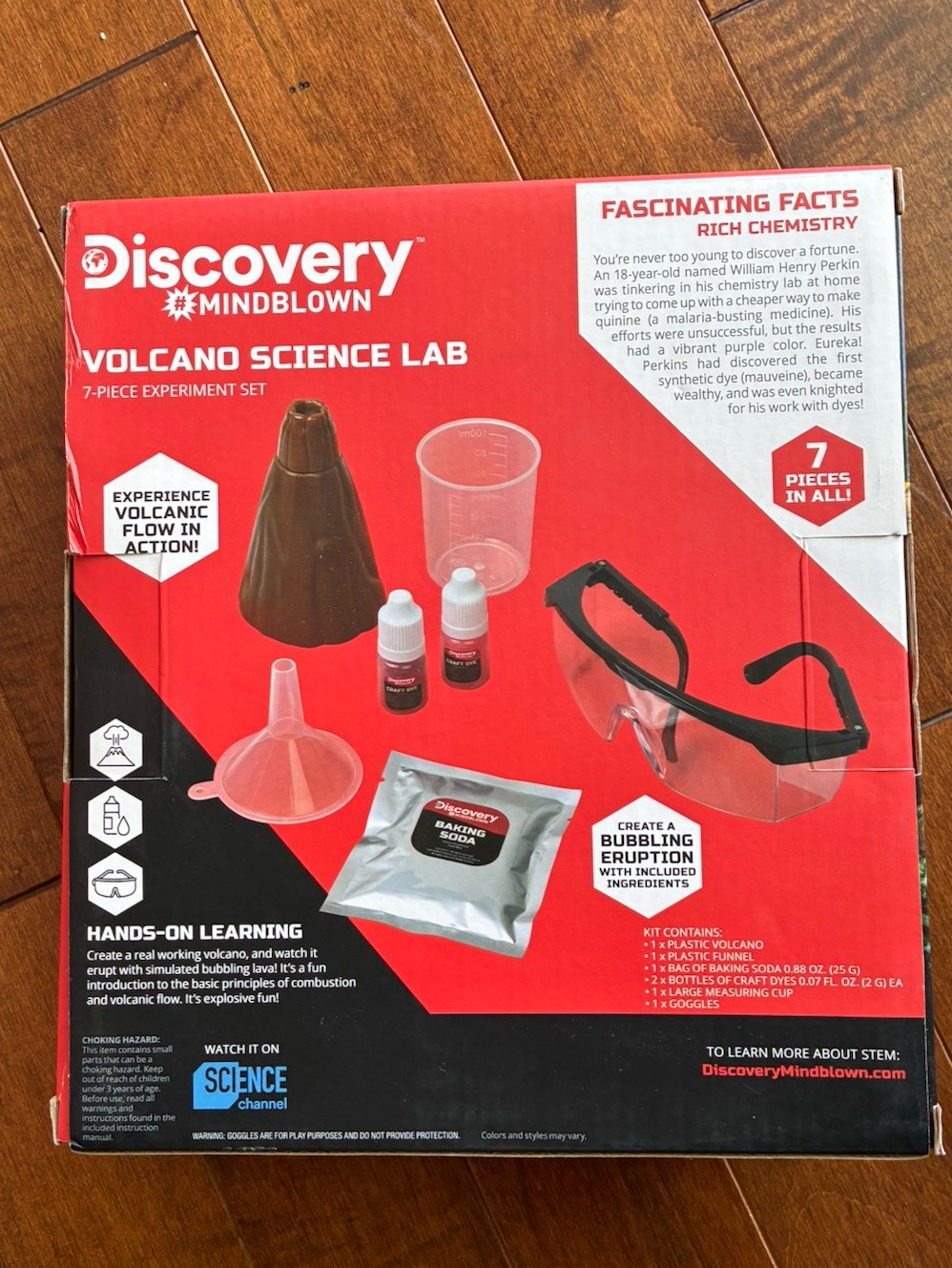Discovery Mindblown VOLCANO Science Lab Hands On Experiment STEAM STEM Kit