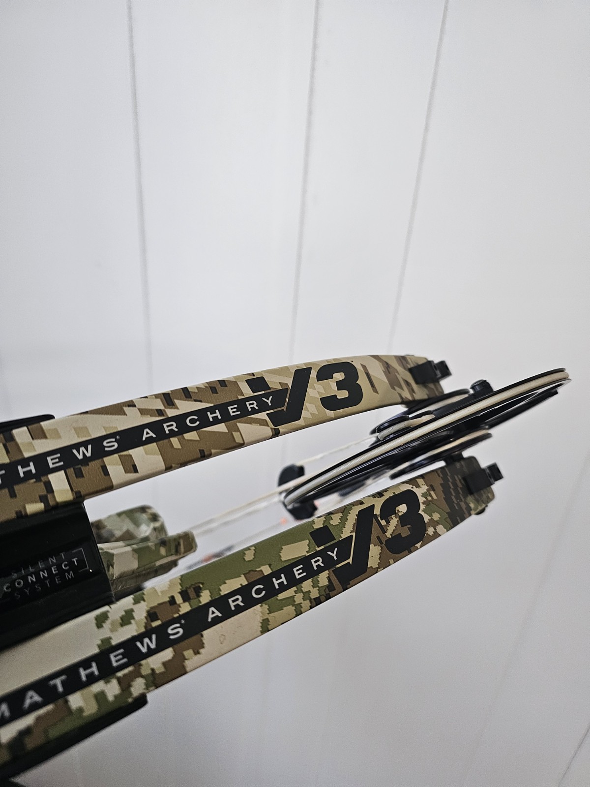 Mathews V3 27 Compound Bow