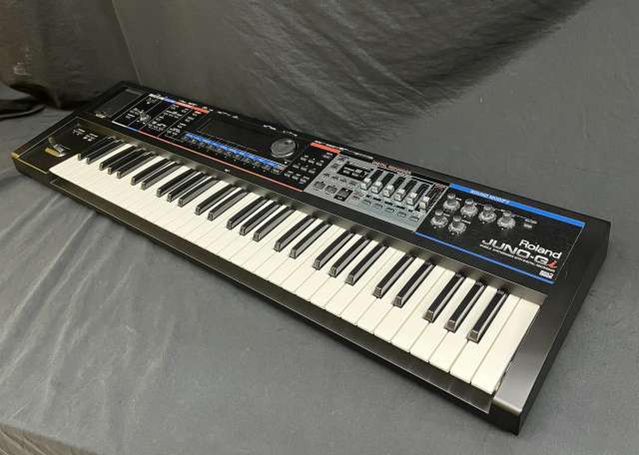 Roland JUNO-Gi 61-Key Mobile Synthesizer with Digital Recorder Soft Case Tested