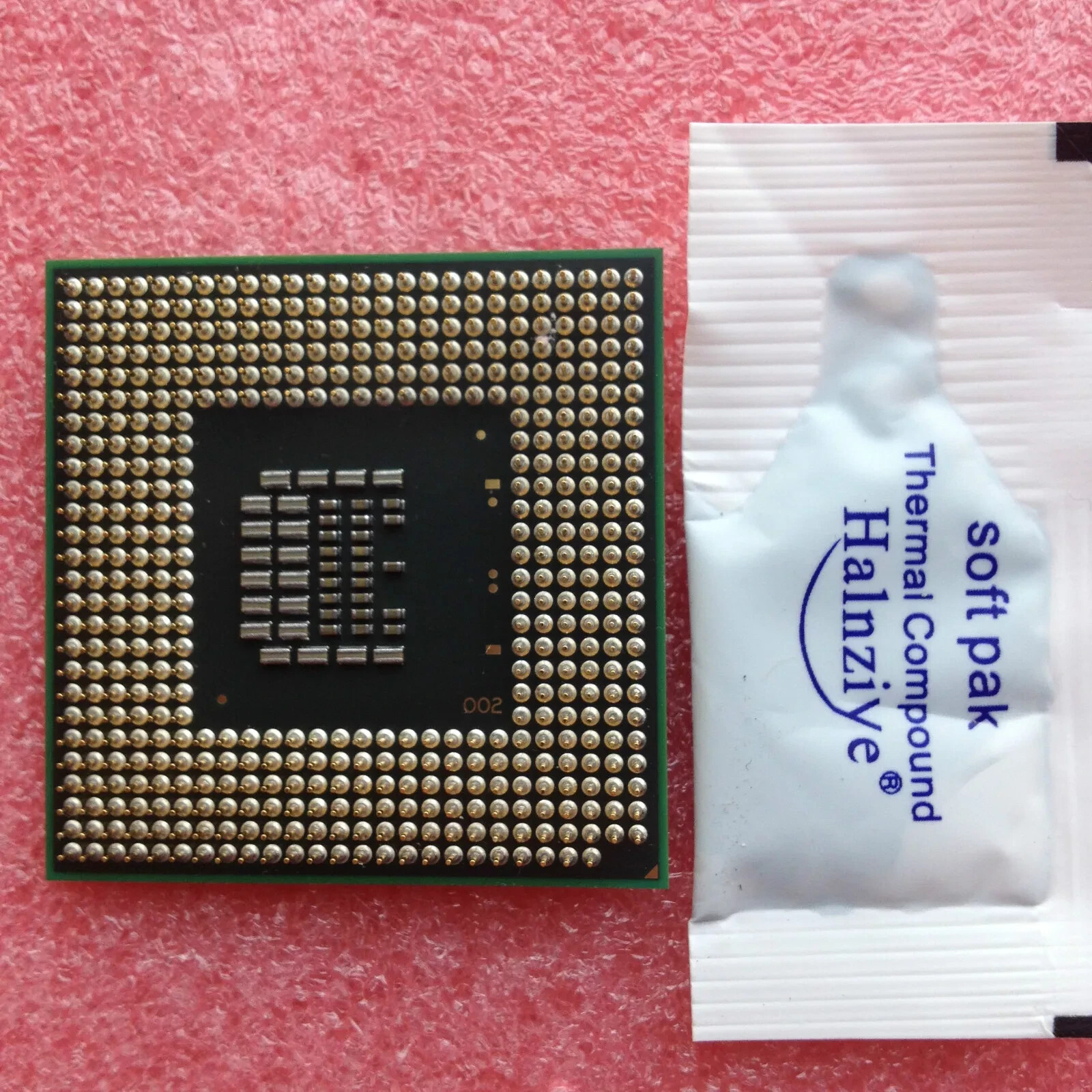 Intel Core2 Duo Mobile T9300 2.5 6M 800 FSB800 Socket P Processor CPU