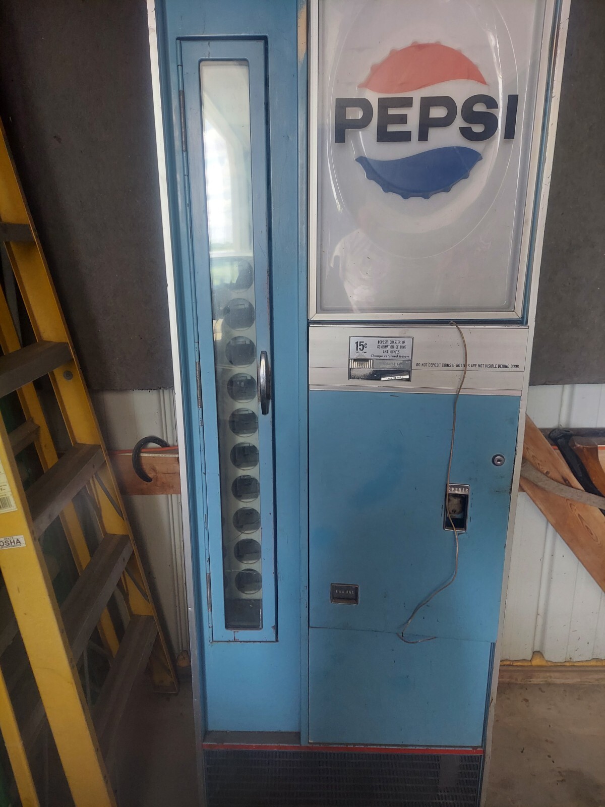 Vintage 1960's Working Vendorlator VF-90 Side Door Pepsi Machine