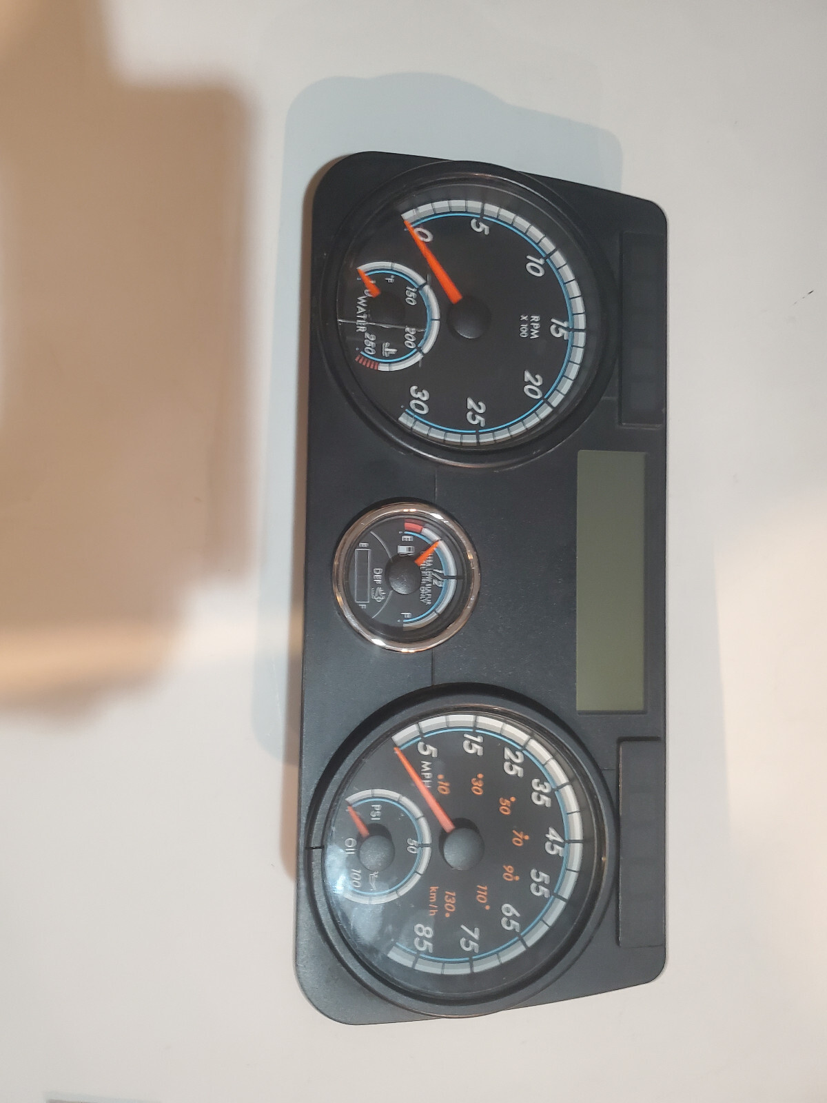 2014 TO 2016 CASCADIA FREIGHTLINER TRUCK INSTRUMENT CLUSTER REPAIR SERVICE