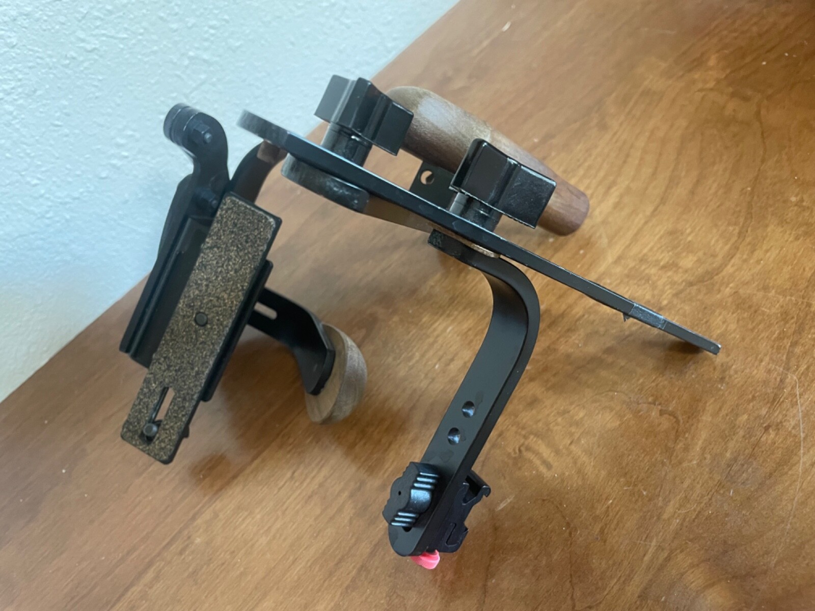 Stroboframe Pro Model R4b Camera/Flash Bracket + Landscape Portrait Base Wood