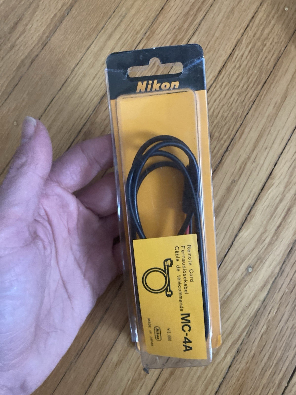 Nikon MC-4A Remote Code for MB-21 MB-22 MB-23 MD-12 Motor Drive