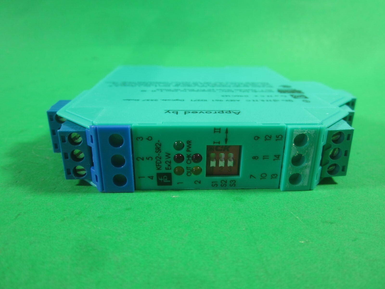 Pepperl & Fuchs -- KFD2-SR2-Ex2W Part No. 373745 -- Used