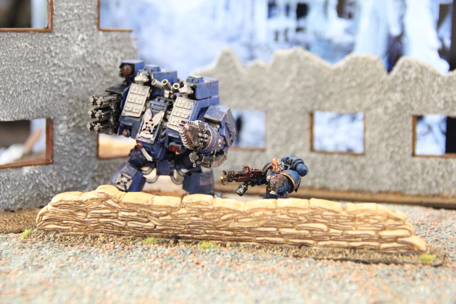 War games scenery modular sand bag walls x2, resin cast warhammer style.