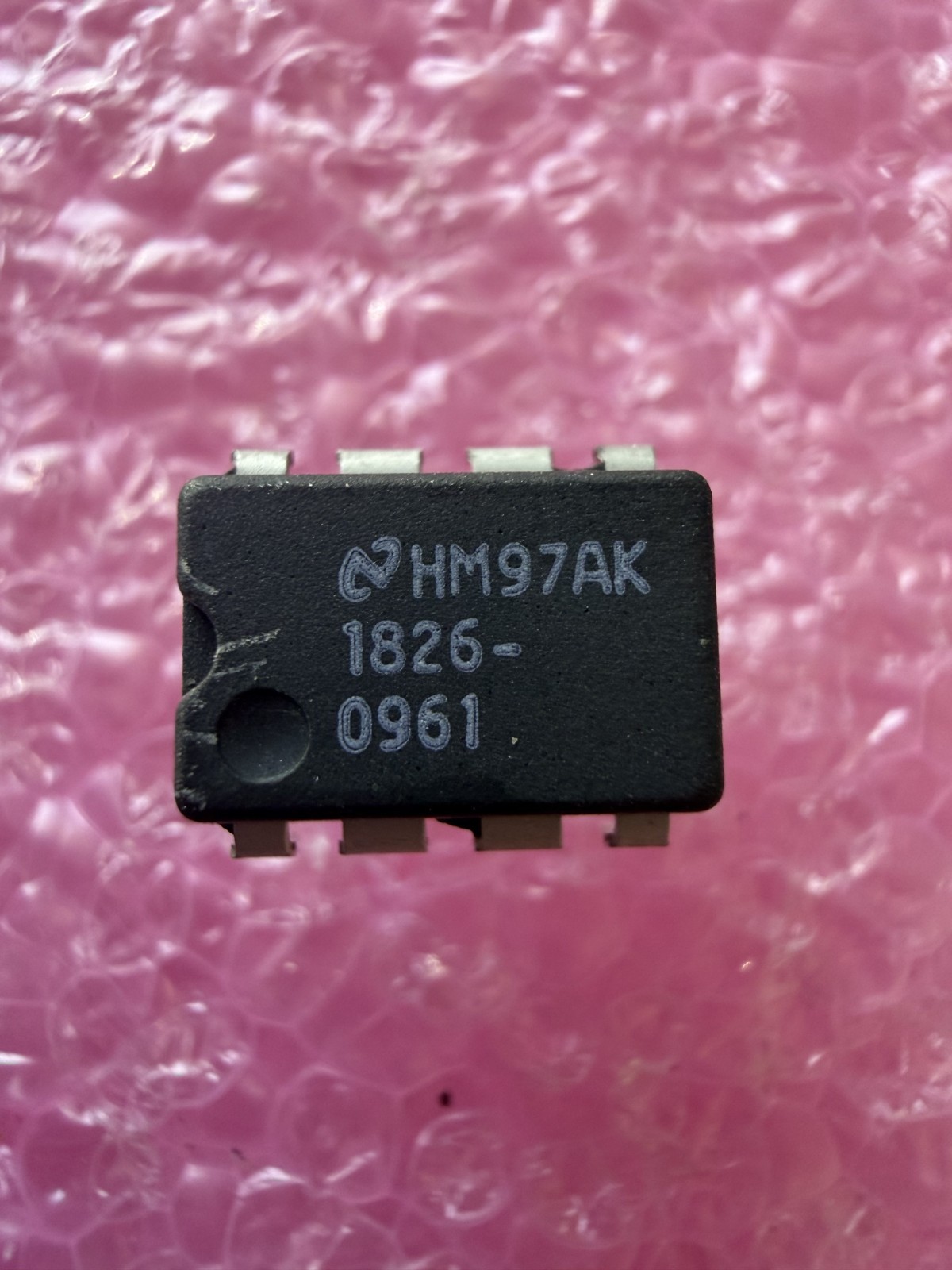 Agilent  1826-0961 Integrated Circuit