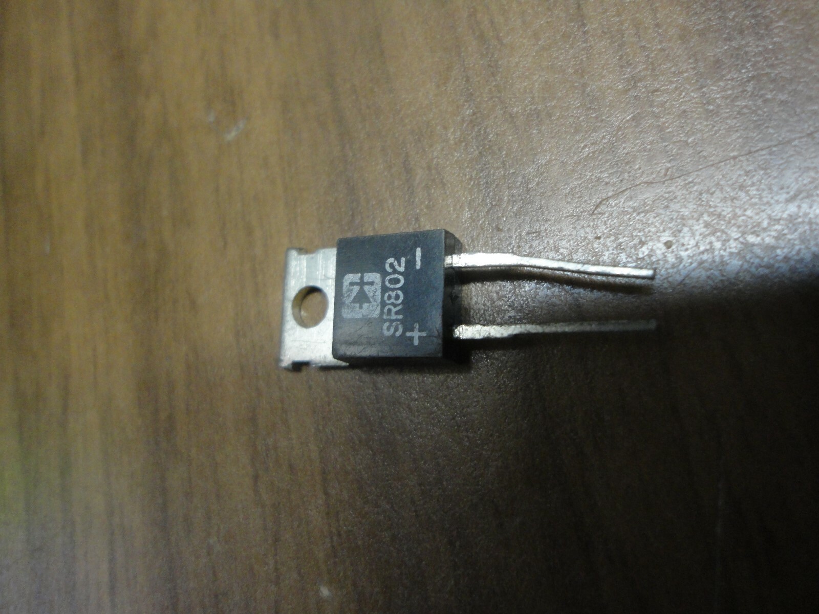 SR802 EQUIVALENT TO NTE6083