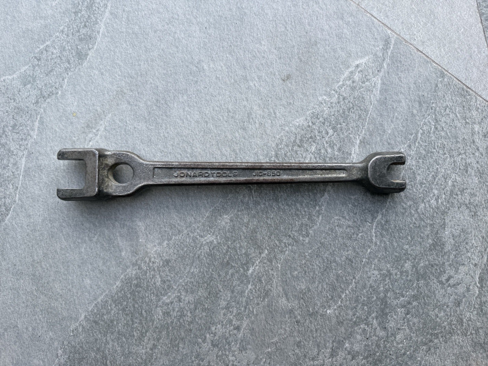 Jonard Tools JIC-650 Lineman's B Type Double-Ended Wrench 13"