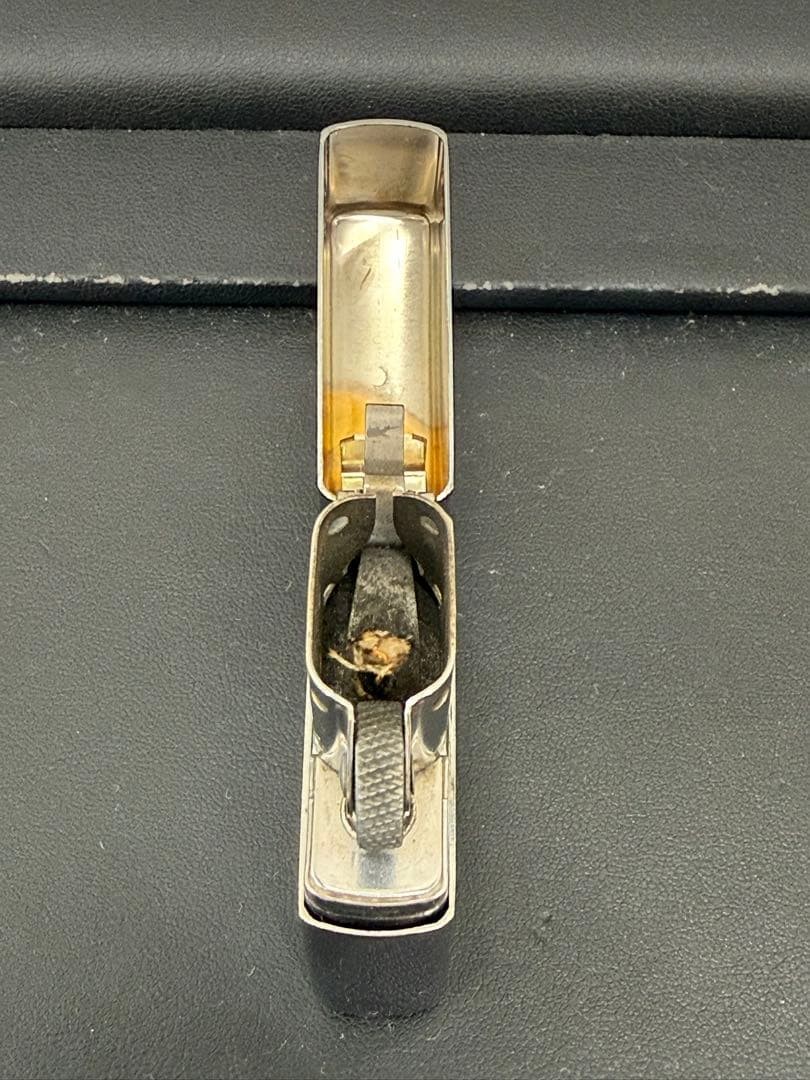 Zippo Lighter - Silver Hairline Finish