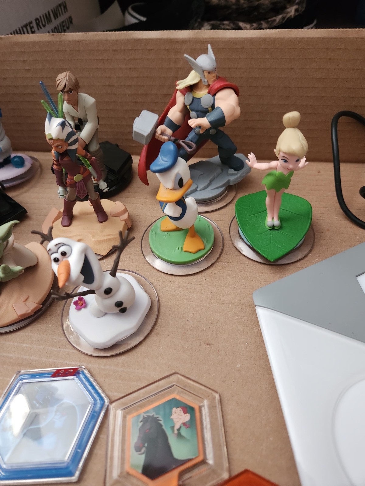 Disney infinity characters lot figure w/ Pad