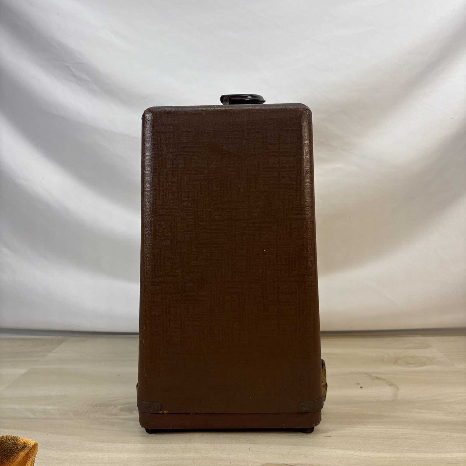 KEYSTONE REGAL K-109 8MM PROJECTOR WITH CASE, PERFECT WORKING CONDITION
