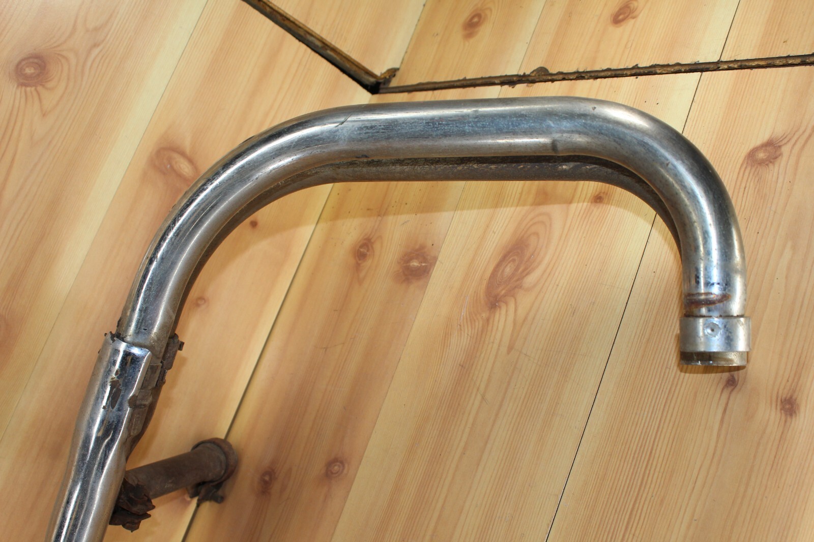 1980-1983 Kawasaki KZ750 KZ 750 LTD Left Muffler Exhaust Header Pipe 18001-1256