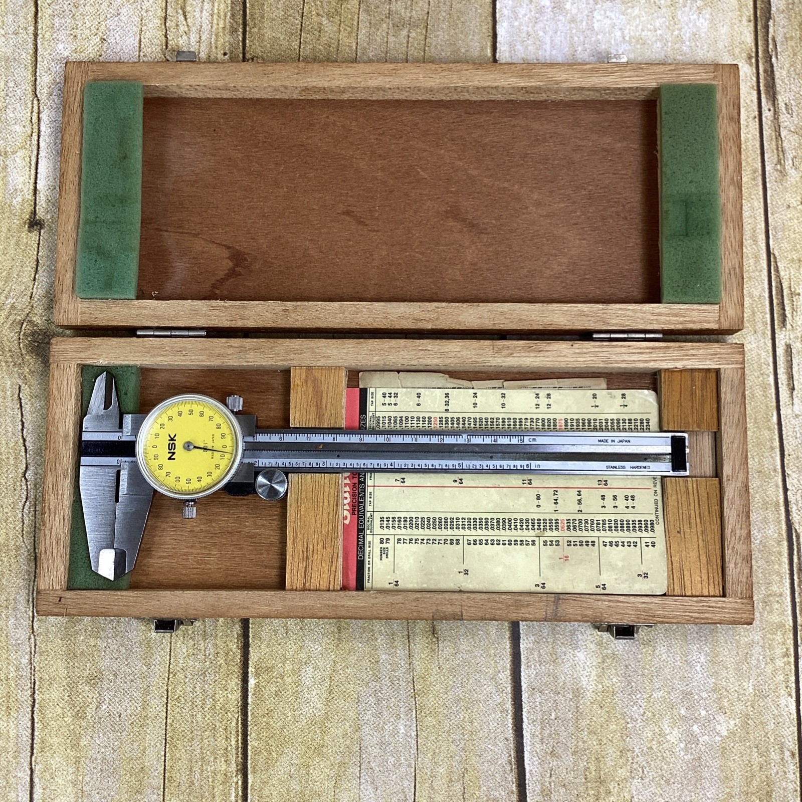 Micrometer NSK Vernier Caliper DC-6 .001” Original Wood Box 780-701 Japan