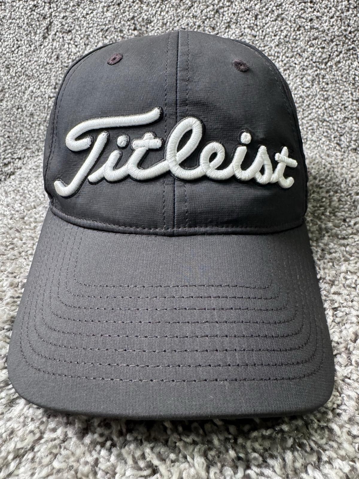 Titleist Golf Hat Cap Strapback OS Black 2019 Legacy Shadow Wood Adjustable