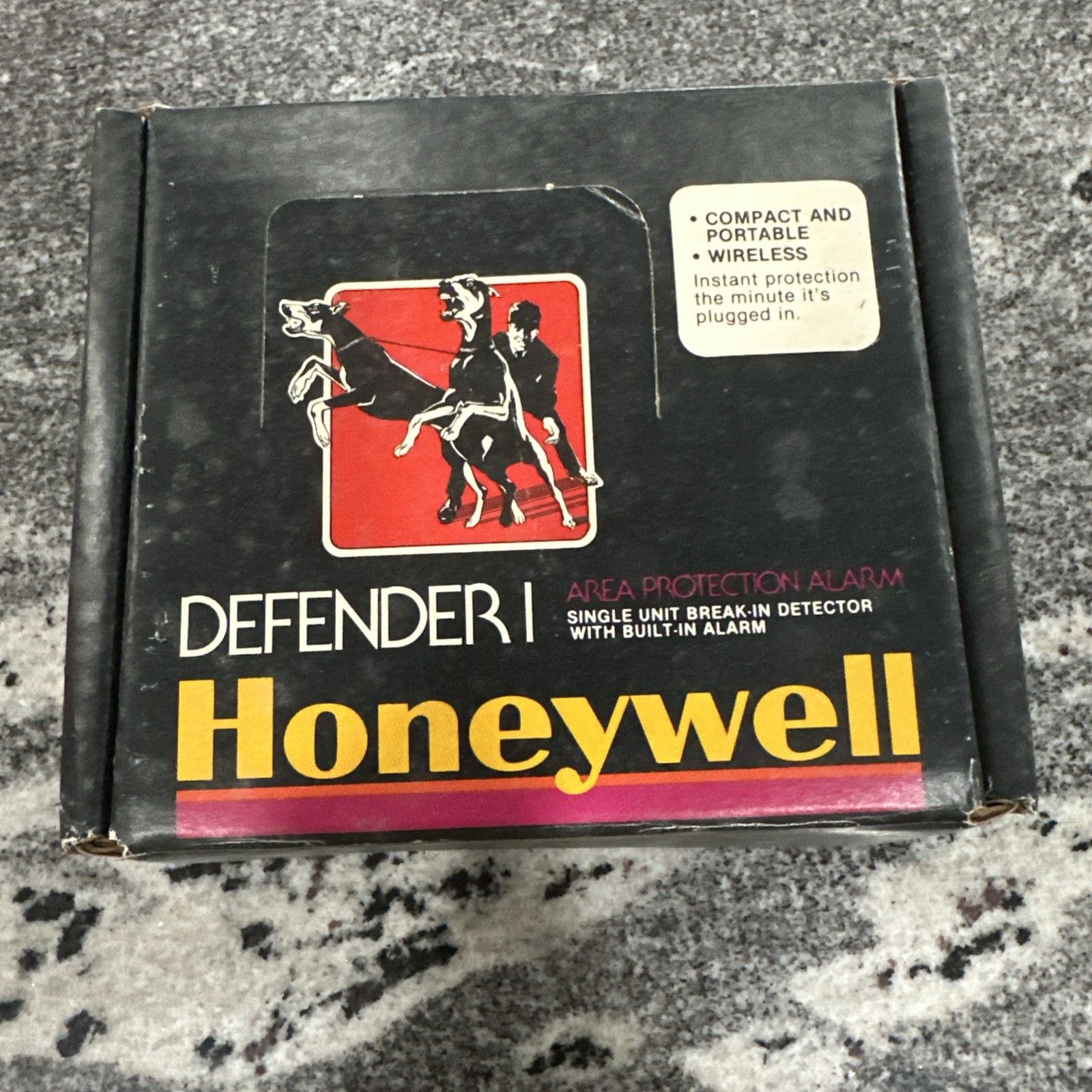 Vintage Honeywell Defender II Home Intruder Burglar Alarm in Box NOS tested